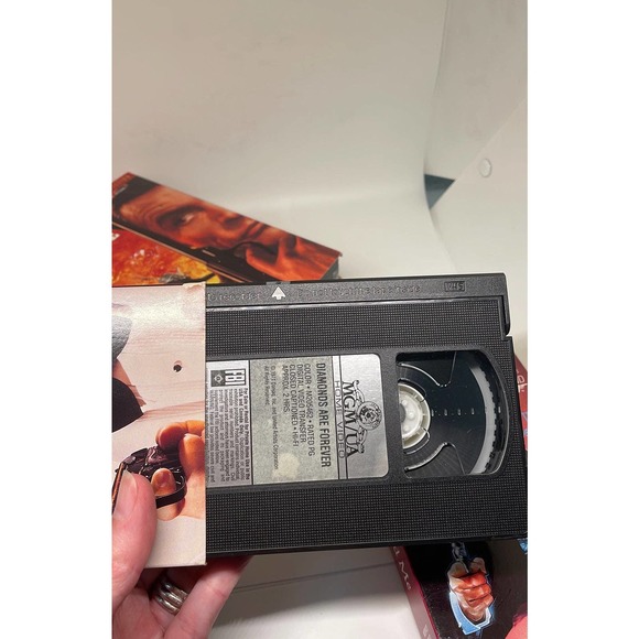 VHS lot of 007 spy MOVIES 5 - Picture 3 of 3